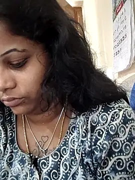 Snapshot of sweetqueen143 chatting on October 9, 2025, 3:59 am sweetqueen143 online show from October 9, 2025, 3:59 am