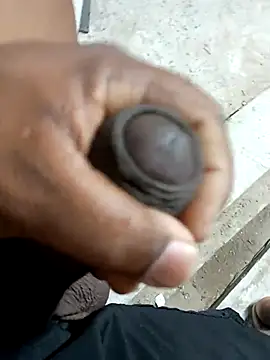 Snapshot of preto3561 chatting on September 19, 2025, 1:12 pm preto3561 online show from September 19, 2025, 1:12 pm