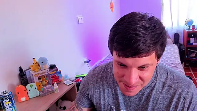 Snapshot of ryden_01 chatting on September 24, 2025, 2:31 pm ryden 01 online show from September 24, 2025, 2:31 pm