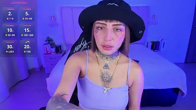 Gyal 8  online show from March 7, 2026, 3:58 am