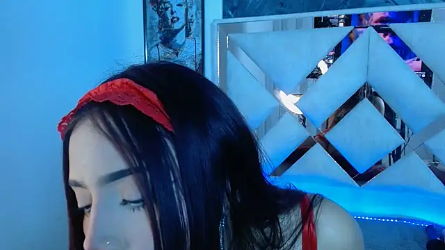 ladymooncs online show from May 11, 2026, 8:50 pm