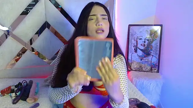 ladymooncs online show from May 26, 2026, 9:44 pm