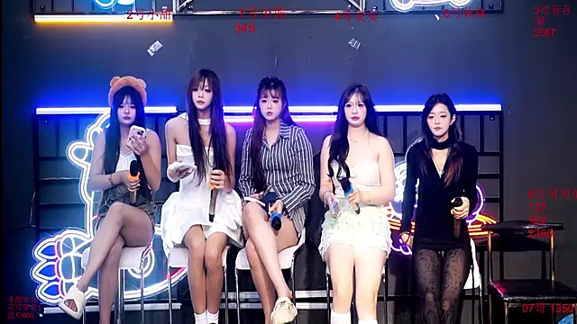 Shinygirls 777 online show from September 24, 2025, 12:25 am