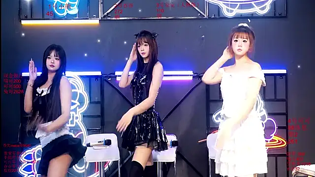 Shinygirls 777 online show from October 4, 2025, 12:52 am