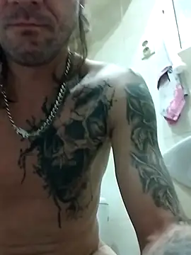 Snapshot of Sexi833 chatting on November 20, 2025, 12:44 am Sexi833 online show from November 20, 2025, 12:44 am