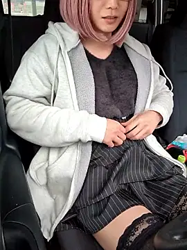 Snapshot of takusaki223 chatting on March 14, 2026, 2:17 am takusaki223 online show from March 14, 2026, 2:17 am