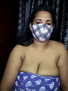Snapshot of Sona_baby91 chatting on May 4, 2026, 10:00 am Sona baby91 online show from May 4, 2026, 10:00 am