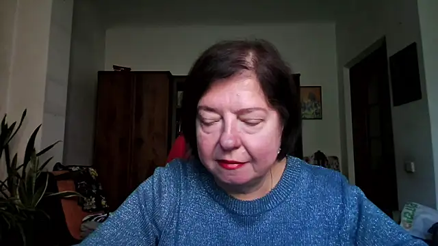 Violet Pulse online show from October 2, 2025, 12:01 pm