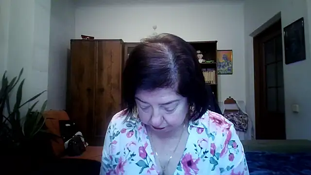 Violet Pulse online show from December 1, 2025, 9:58 am