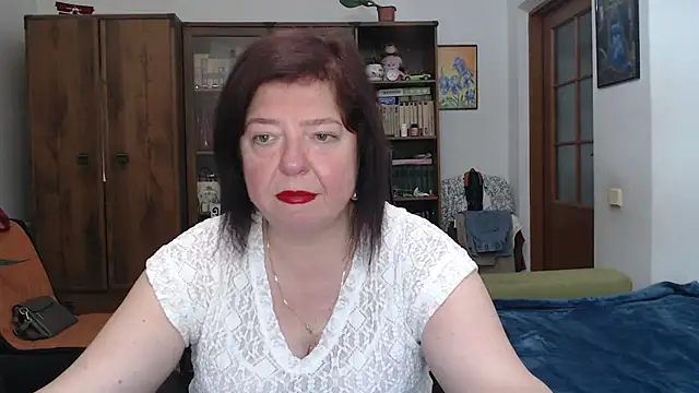 Snapshot of Violet_Pulse chatting on July 8, 2026, 11:26 am Violet Pulse online show from July 8, 2026, 11:26 am