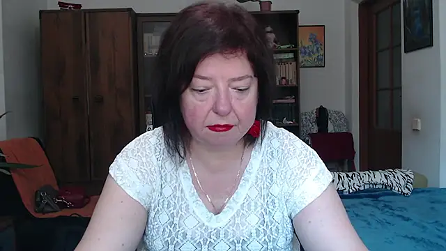 Snapshot of Violet_Pulse chatting on July 9, 2026, 10:08 am Violet Pulse online show from July 9, 2026, 10:08 am