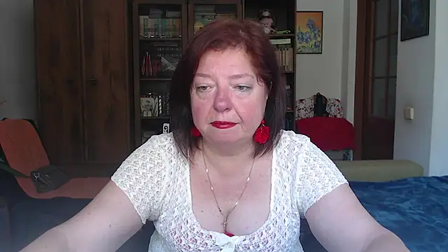 Snapshot of Violet_Pulse chatting on July 31, 2026, 8:58 am Violet Pulse online show from July 31, 2026, 8:58 am