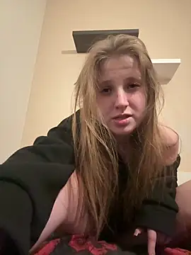 Snapshot of Niksa99x chatting on October 17, 2025, 12:47 am Niksa99x online show from October 17, 2025, 12:47 am