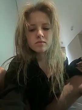 Snapshot of Niksa99x chatting on October 21, 2025, 6:47 am Niksa99x online show from October 21, 2025, 6:47 am