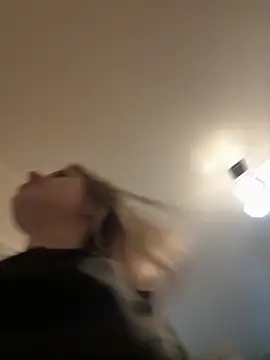 Snapshot of Niksa99x chatting on October 29, 2025, 9:22 am Niksa99x online show from October 29, 2025, 9:22 am