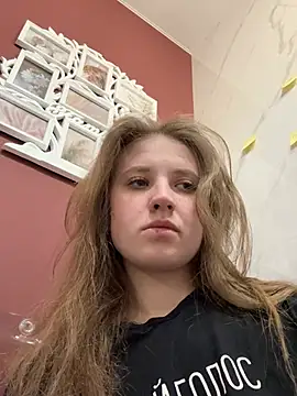 Snapshot of Niksa99x chatting on March 23, 2026, 10:08 am Niksa99x online show from March 23, 2026, 10:08 am