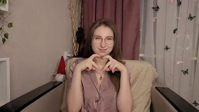 DaliaRadtke online show from March 12, 2026, 7:20 pm