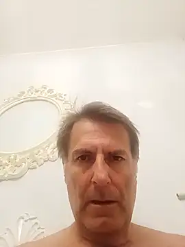 sayeaprayer65 online show from October 2, 2025, 7:32 pm