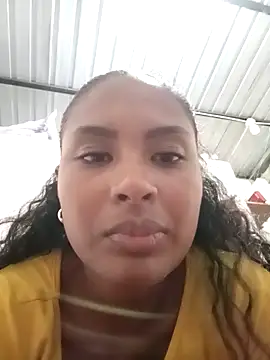 Snapshot of _Canella_ chatting on September 27, 2025, 2:38 am Canella online show from September 27, 2025, 2:38 am