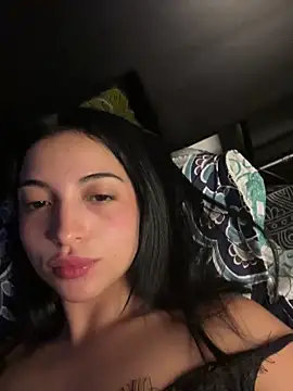 Oli Mcneil online show from December 23, 2025, 4:10 am