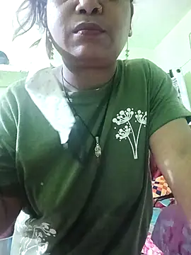 Mona darling21 online show from March 14, 2026, 4:29 am