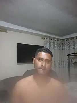 kingVibeX online show from September 29, 2025, 7:51 pm