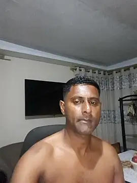 kingVibeX online show from October 10, 2025, 8:52 pm