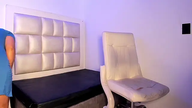 peyton  wat online show from February 6, 2026, 12:19 pm