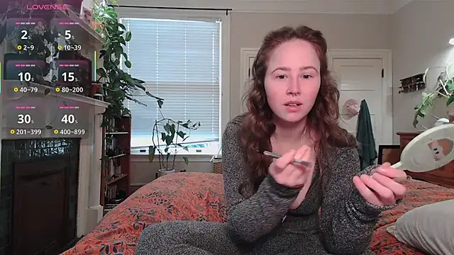 Snapshot of wutangwendy chatting on December 16, 2025, 6:02 pm wutangwendy online show from December 16, 2025, 6:02 pm