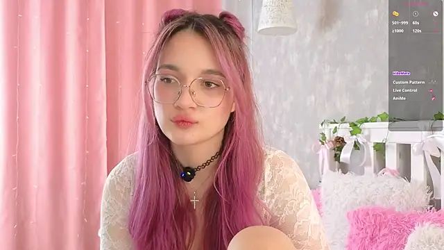 vivyboo111 online show from May 2, 2026, 2:55 pm