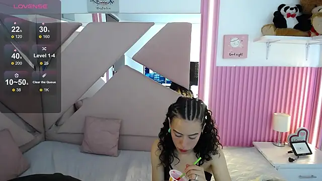 oblivionlove online show from July 30, 2026, 8:52 pm