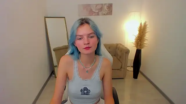 Lika Sky online show from October 3, 2025, 4:04 pm