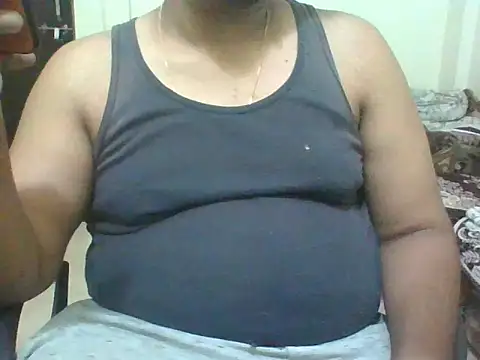 mr plum1 online show from May 31, 2026, 5:31 pm