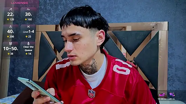 Snapshot of owen_desmond chatting on October 21, 2025, 2:34 am owen desmond online show from October 21, 2025, 2:34 am