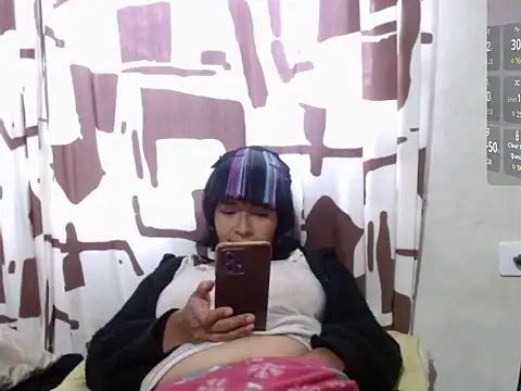 Acelinrose online show from May 1, 2026, 10:36 pm