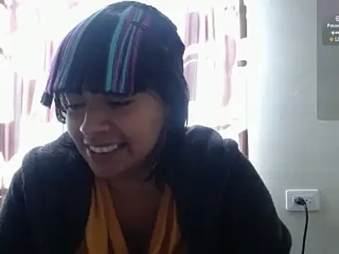 Snapshot of Acelinrose chatting on June 3, 2026, 5:18 pm Acelinrose online show from June 3, 2026, 5:18 pm