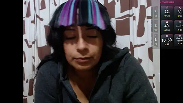 Acelinrose online show from June 30, 2026, 2:12 am