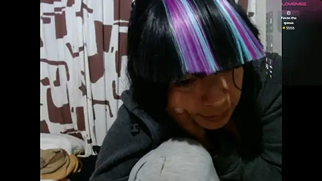 Acelinrose online show from July 2, 2026, 3:23 am