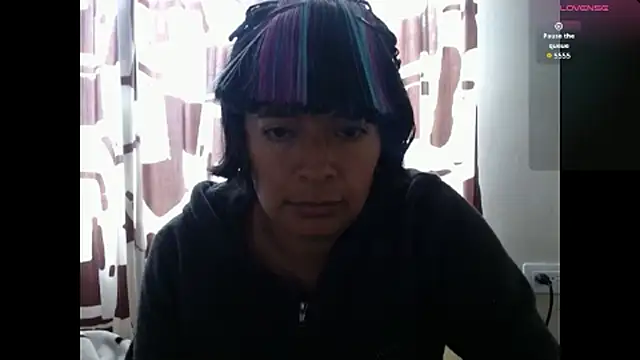 Acelinrose online show from July 6, 2026, 6:32 pm