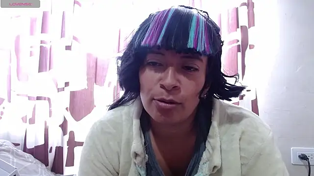 Acelinrose online show from July 30, 2026, 1:10 pm