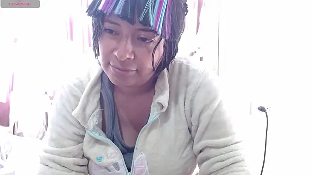 Acelinrose online show from August 2, 2026, 8:29 pm