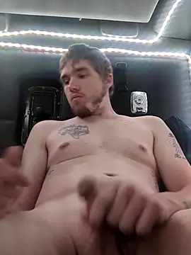 Snapshot of Bigdicktrucker26 chatting on October 1, 2025, 11:00 pm Bigdicktrucker26 online show from October 1, 2025, 11:00 pm