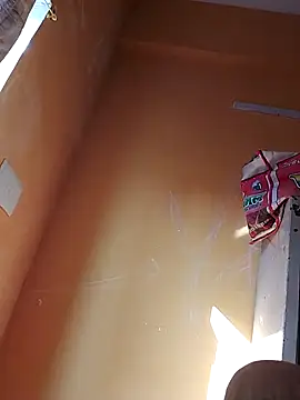 Sumitx007 online show from December 14, 2025, 9:58 am