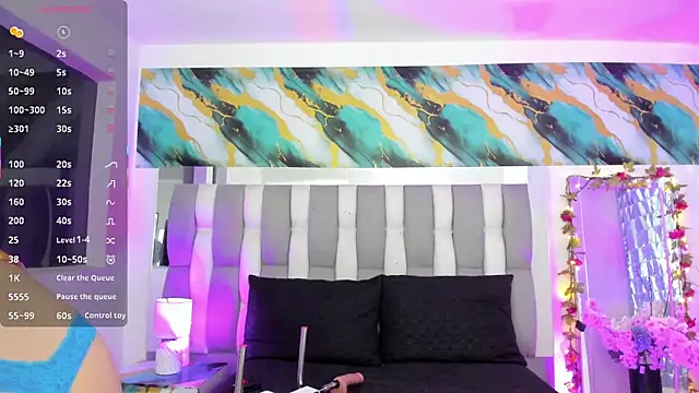 IsaDiiaz online show from January 7, 2026, 4:48 am