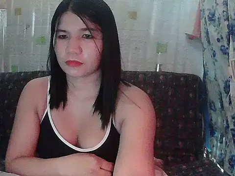 Hot aya0516 online show from June 5, 2026, 4:41 am