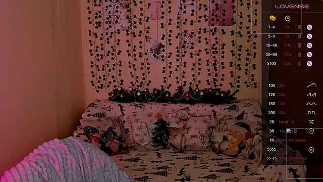 LinaBlossom  online show from January 7, 2026, 8:17 am