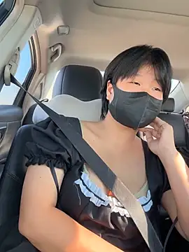 Snapshot of Tang-88 chatting on November 9, 2025, 1:37 am Tang-88 online show from November 9, 2025, 1:37 am