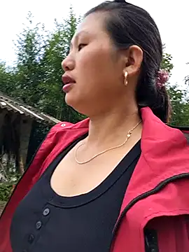 diamond-- online show from October 3, 2025, 12:51 am