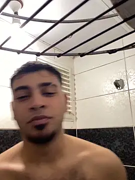 Snapshot of astoperaa chatting on November 24, 2025, 8:19 pm astoperaa online show from November 24, 2025, 8:19 pm