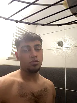 Snapshot of astoperaa chatting on December 15, 2025, 7:18 pm astoperaa online show from December 15, 2025, 7:18 pm